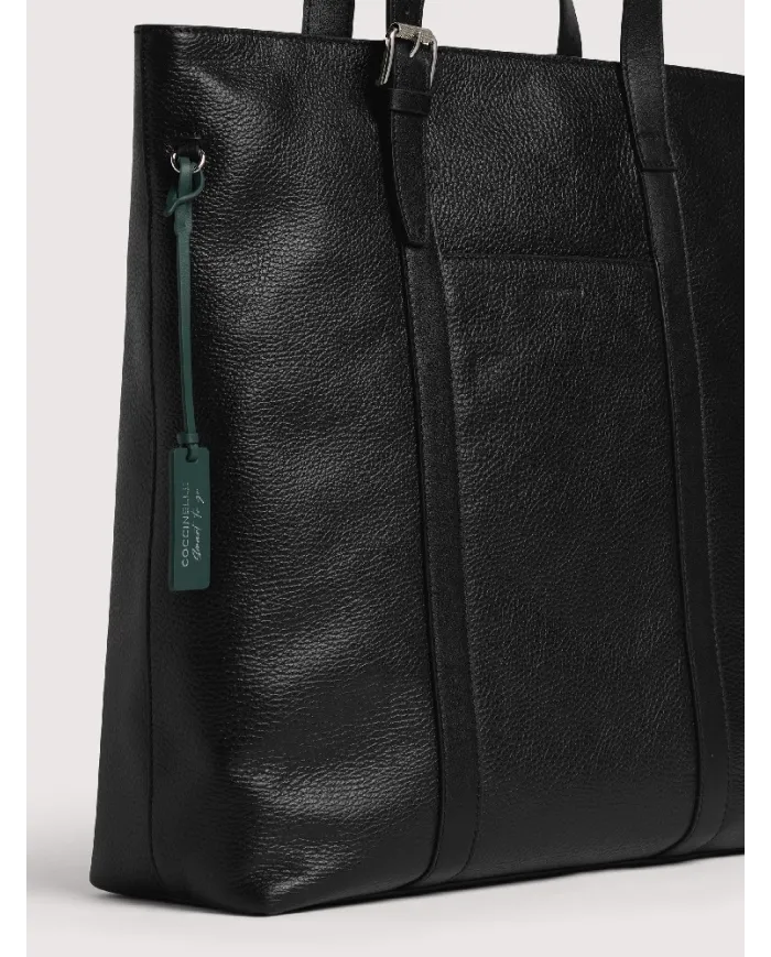 Coccinelle Borsa grande in pelle Stg soft Nero