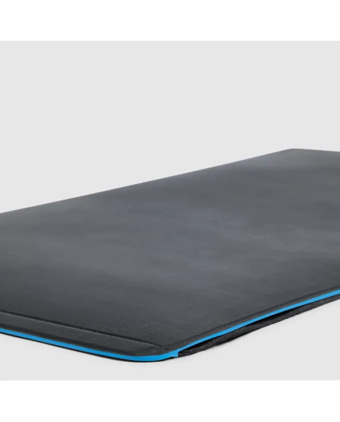 Piquadro Sottomano in pelle Atlas Nero