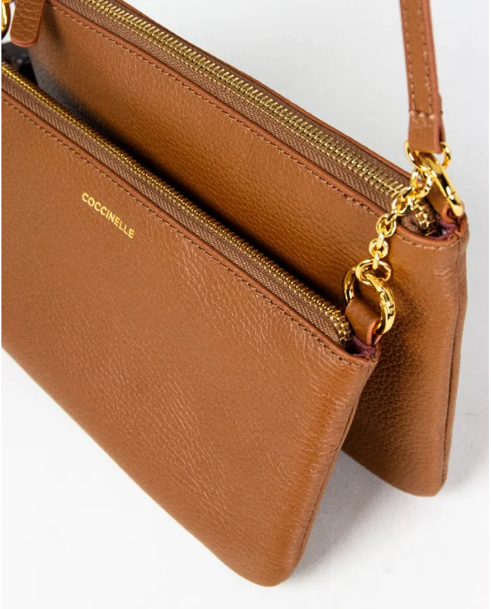Coccinelle Pochette pelle Yvonne Cognac
