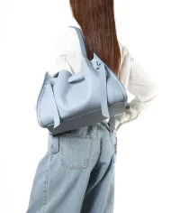 Visona Borsa a Mano in Vera Pelle Vittoria con Tracolla – Made in Italy Celeste