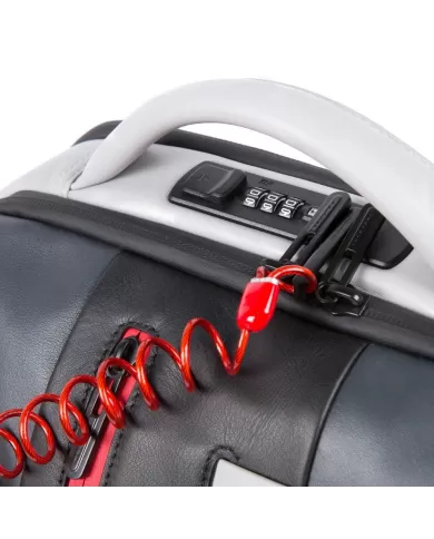 Piquadro Zaino porta pc 15,6" pelle con placca USB Nero