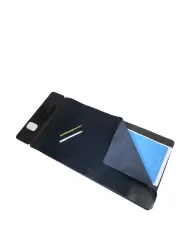 Piquadro Sottomano in pelle con basi ricarica wireless 15W Blu